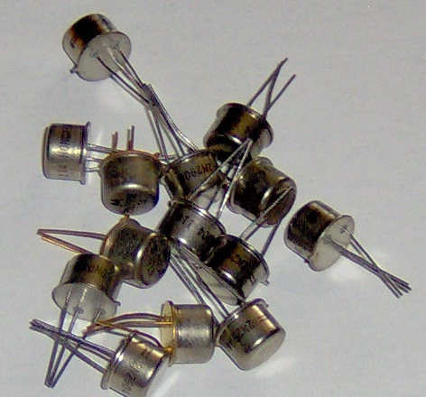 2N2904 Transistors TO-39 Package - 14pcs