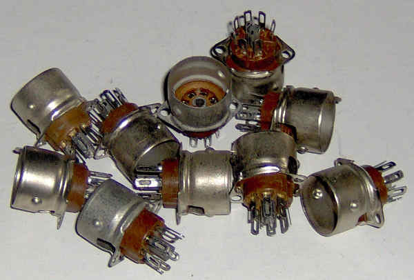(image for) 7 Pin Miniature Phenolic Tube Socket w/ Center Post, Wrap Around - Click Image to Close