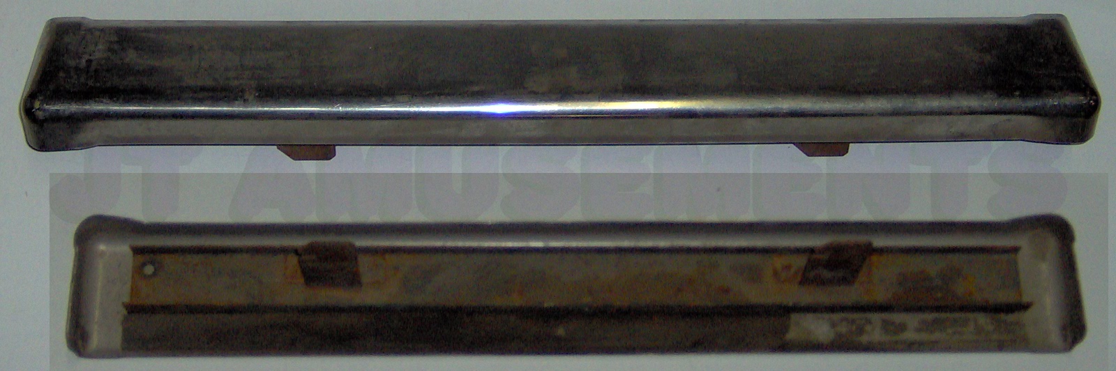 (image for) Williams B-6390 "Flat Fin" Lockdown Bar - Used
