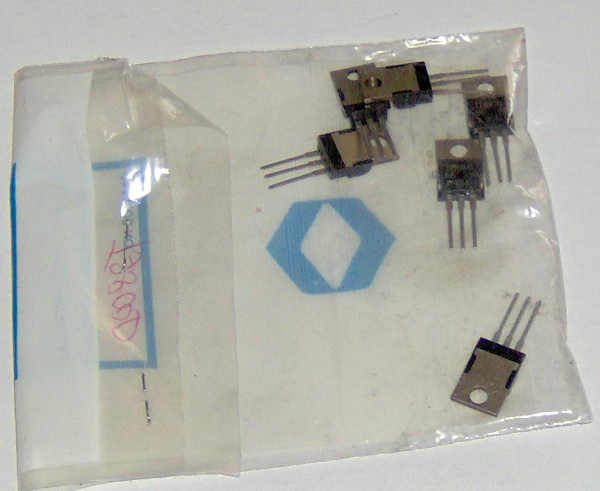 (image for) T2800D Transistors TO-220 Package - 2pcs. - Click Image to Close